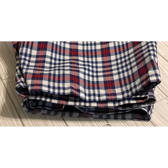 IZOD Golf Shorts Mens size 38 Red White Blue Plaid Flat Front Golf Casual - Picture 5 of 5